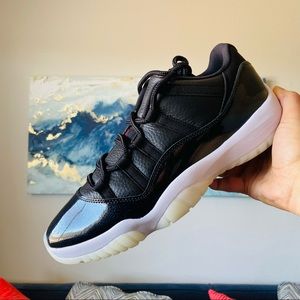 Nike Air Jordan 11 Retro Low Black Size 12